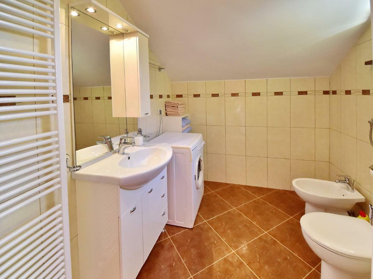 Apartment Laurus-2 By Interhome Lovran Ngoại thất bức ảnh
